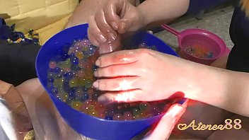 Young Girl Makes Soft Hanjob With Lots Of Oil And Water Balls